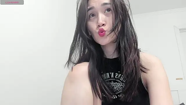 aenie online show from 03/12/25, 03:07