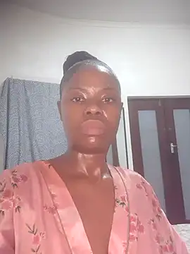 Luciouslips00 online show from 12/18/24, 12:43