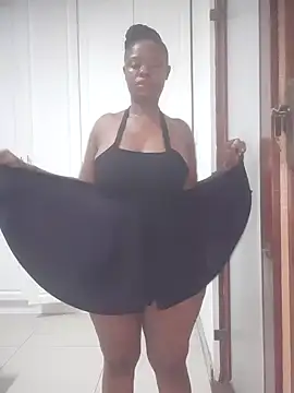 Luciouslips00 online show from 12/23/24, 07:41