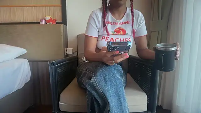 HornyBabe  online show from 05/21/26, 11:45