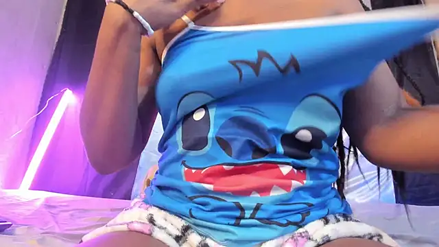 Snapshot of DeisyHarper chatting on 12/24/24, 10:55 DeisyHarper online show from 12/24/24, 10:55