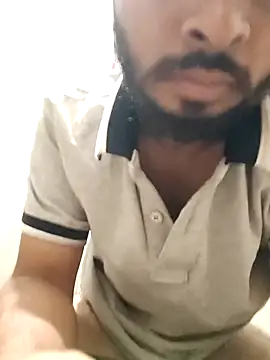 Punekarmanoj97 online show from 04/10/26, 08:24