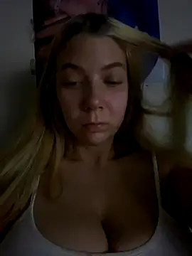 Mandispandis1 online show from 09/18/25, 11:51