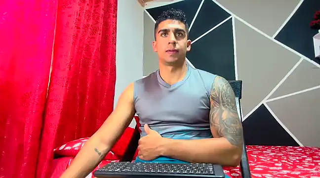 Snapshot of astrom_greyy chatting on 03/03/25, 07:39 astrom greyy online show from 03/03/25, 07:39