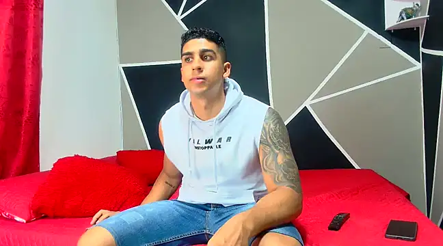 Snapshot of astrom_greyy chatting on 03/16/25, 12:45 astrom greyy online show from 03/16/25, 12:45