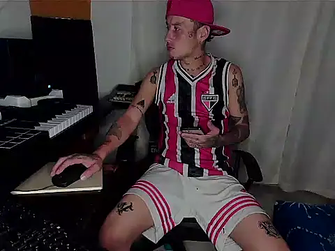 patrik tattoo  online show from 01/24/25, 07:08