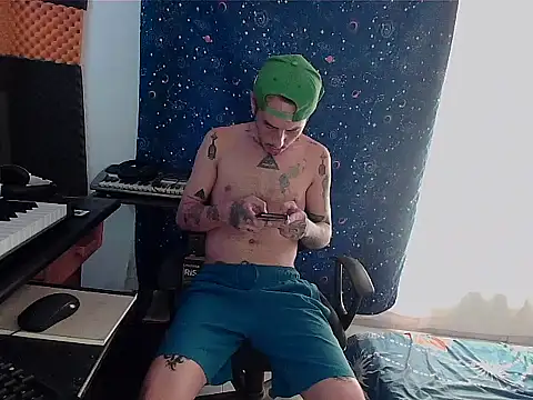 patrik tattoo  online show from 01/31/25, 07:18