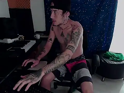 patrik tattoo  online show from 02/23/25, 01:32