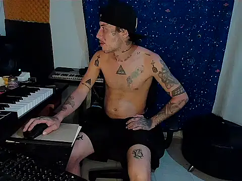 patrik tattoo  online show from 03/19/25, 03:30