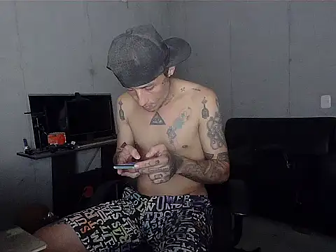 patrik tattoo  online show from 04/02/26, 05:49