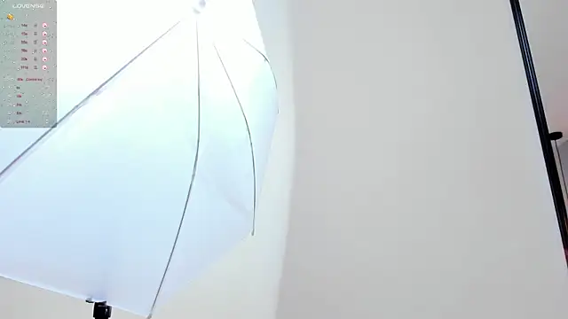 tutu milf online show from 03/15/25, 06:54