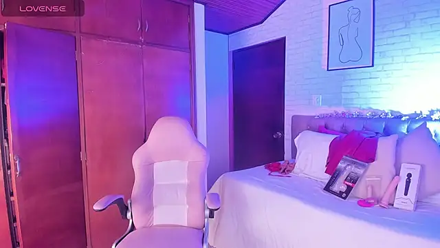 Kitty Pam online show from 03/16/26, 09:19