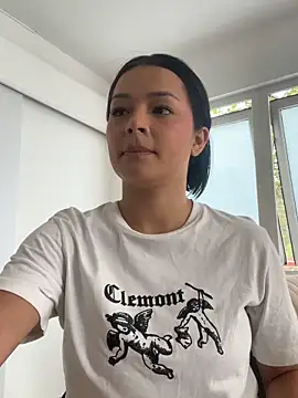 Lola sweeet18 online show from 02/10/26, 11:58