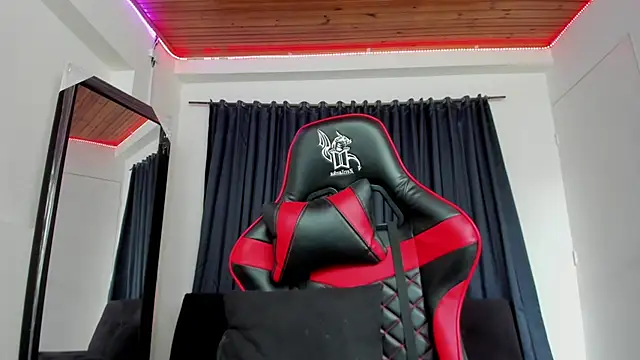 Keyth clement online show from 04/24/26, 07:38