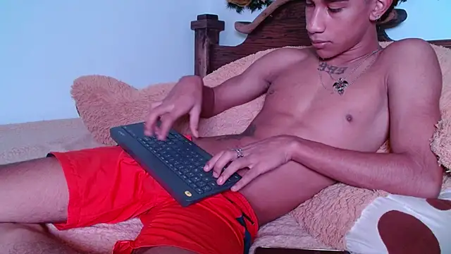 Snapshot of hares_mds chatting on 12/21/24, 08:21 hares mds online show from 12/21/24, 08:21