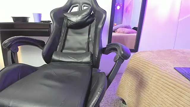 Snapshot of hares_mds chatting on 01/25/25, 04:35 hares mds online show from 01/25/25, 04:35