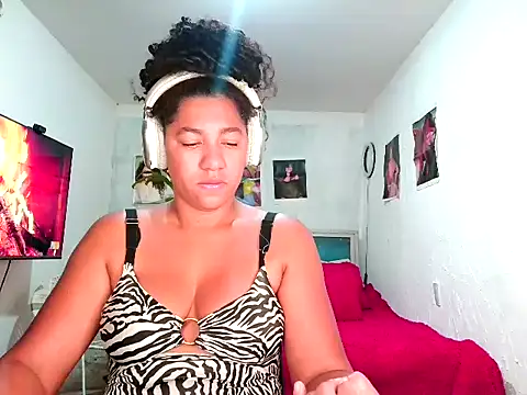 bellacrespalatina online show from 04/15/26, 06:15