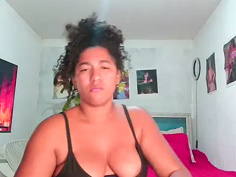 bellacrespalatina online show from 04/21/26, 02:51