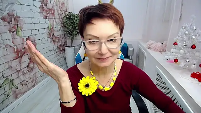 Snapshot of Cutie_Asya chatting on 12/04/24, 11:41 Cutie Asya online show from 12/04/24, 11:41
