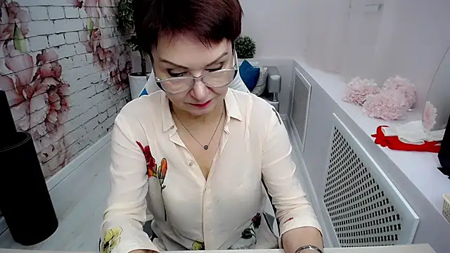 Snapshot of Cutie_Asya chatting on 01/28/25, 08:47 Cutie Asya online show from 01/28/25, 08:47