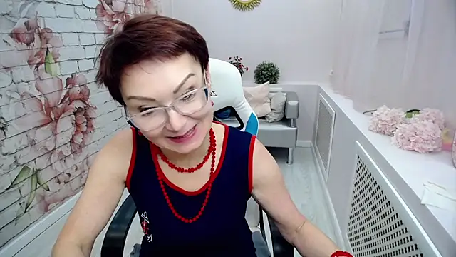 Snapshot of Cutie_Asya chatting on 02/06/25, 11:21 Cutie Asya online show from 02/06/25, 11:21