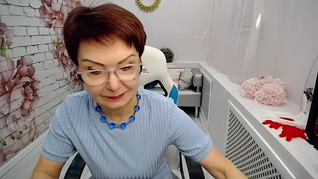 Snapshot of Cutie_Asya chatting on 02/10/25, 05:14 Cutie Asya online show from 02/10/25, 05:14