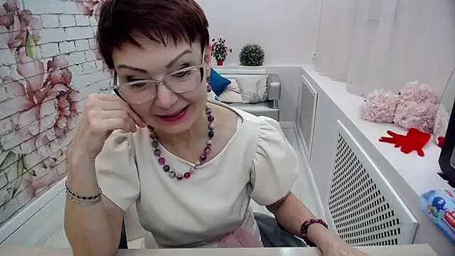 Snapshot of Cutie_Asya chatting on 02/26/25, 11:30 Cutie Asya online show from 02/26/25, 11:30
