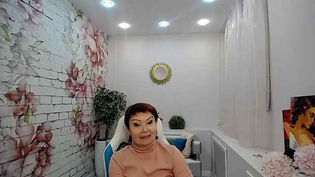 Cutie Asya online show from 11/10/25, 04:44