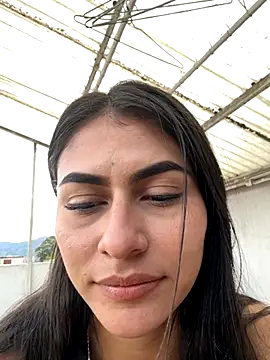 Snapshot of emilie_xx_ chatting on 10/10/25, 10:09 emilie xx online show from 10/10/25, 10:09