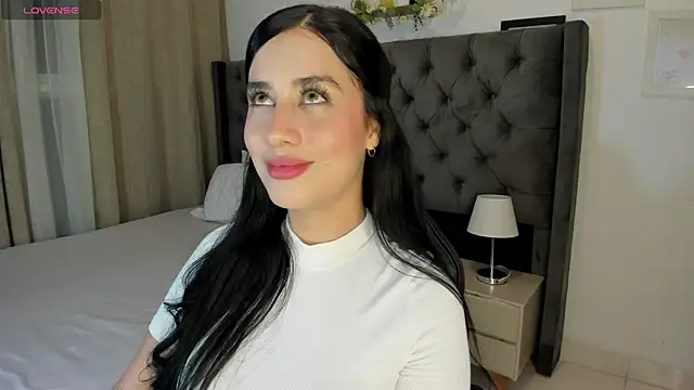 Amiirra  online show from 05/28/26, 01:25