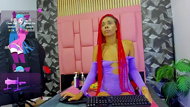 Brithanyslim online show from 04/28/26, 07:08