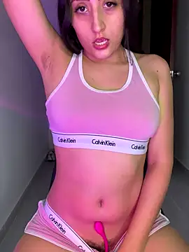 EmySofia online show from 12/18/25, 07:03