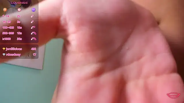 DENISERICHARD2 online show from 12/05/24, 09:17