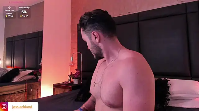 JossAckland online show from 11/11/25, 07:58