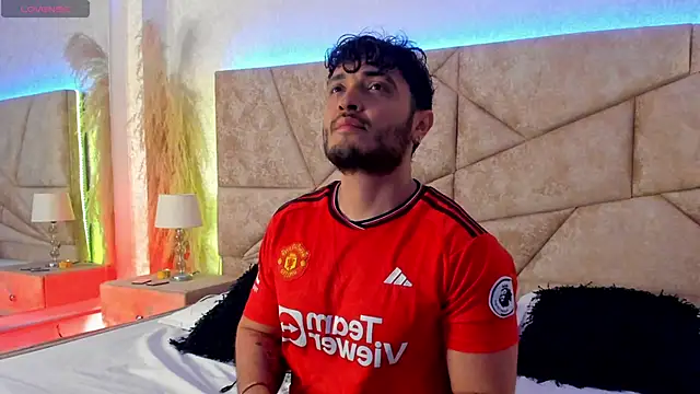 JossAckland online show from 01/18/26, 07:50