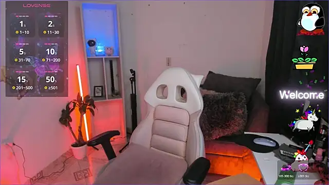 odelei online show from 11/28/25, 12:30