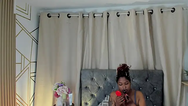 Snapshot of justnala_ chatting on 05/21/26, 03:24 justnala online show from 05/21/26, 03:24