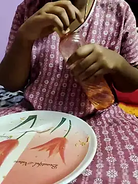 jasmine janu online show from 05/05/26, 08:55