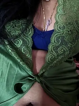 jasmine janu online show from 06/22/26, 06:38