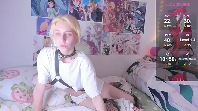 angel hao online show from 12/11/24, 08:18