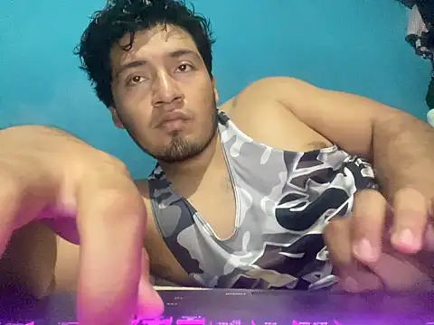 YoElMasHot online show from 04/23/26, 09:06