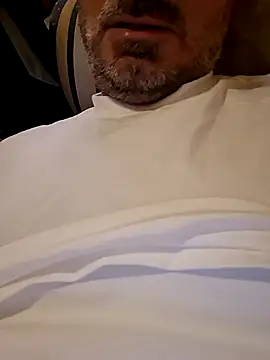 1talianBeutifulCock online show from 10/22/25, 12:38