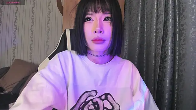 Velvetsky 1 online show from 03/04/26, 05:30