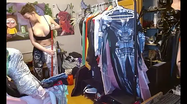 jessy0504 online show from 03/13/25, 12:02