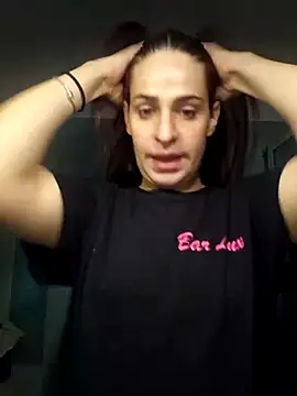 perla97 online show from 11/15/25, 04:47