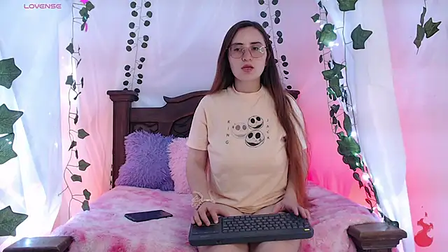 centaurigirl online show from 02/10/25, 11:13