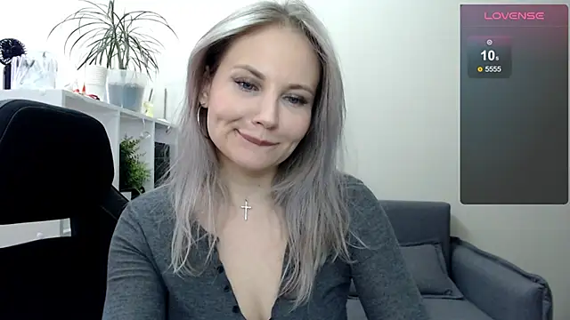 Sunny bunny6 online show from 03/21/25, 06:38