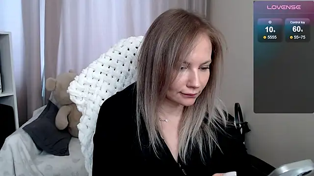 Sunny bunny6 online show from 04/11/26, 04:17