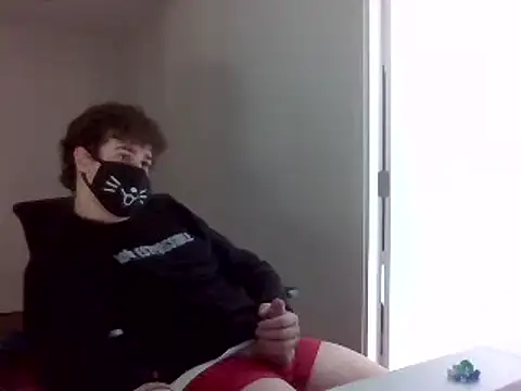 Snapshot of Your_femboy24 chatting on 02/09/25, 01:22 Your femboy24 online show from 02/09/25, 01:22