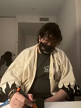 Snapshot of Your_femboy24 chatting on 10/29/25, 09:49 Your femboy24 online show from 10/29/25, 09:49